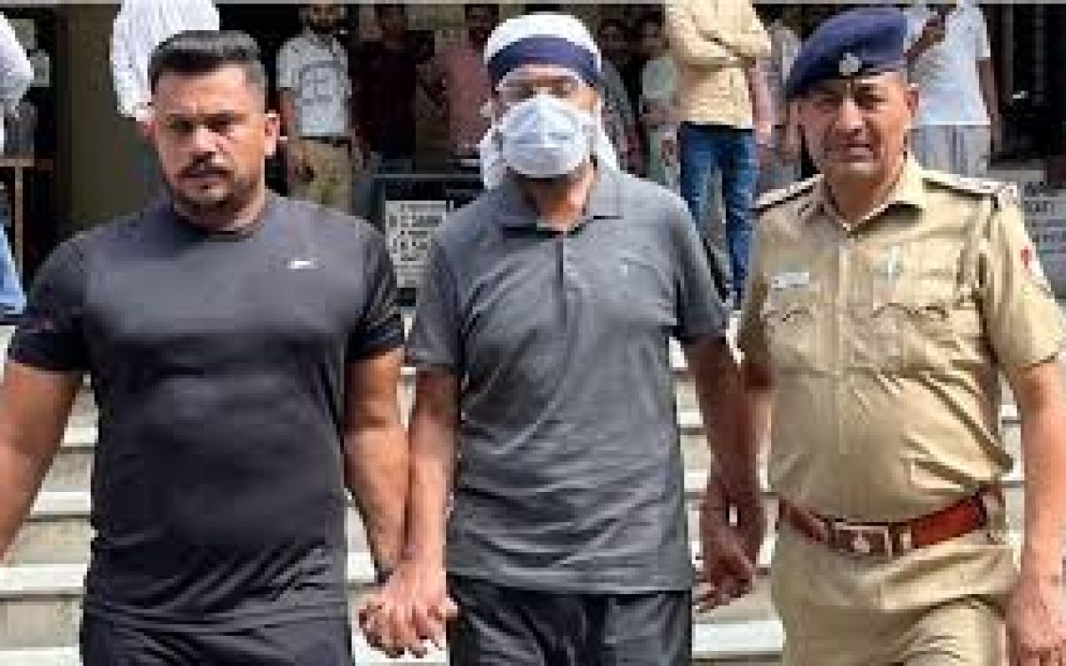 पंजाब पुलिस के निलंबित एआईजी ने चंडीगढ़ जिला अदालत में दामाद की हत्या की, गिरफ्तार